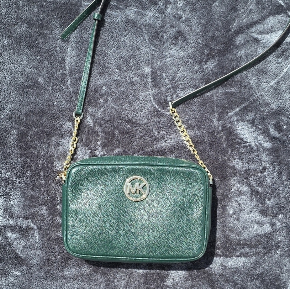 MICHAEL KORS EW Leather Fulton Crossbody Bag- Emerald GREEN